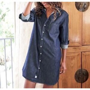 FRANK & EILEEN Mary Cotton Dark Wash Classis M Shirtdress Relaxed Fit Cover Up